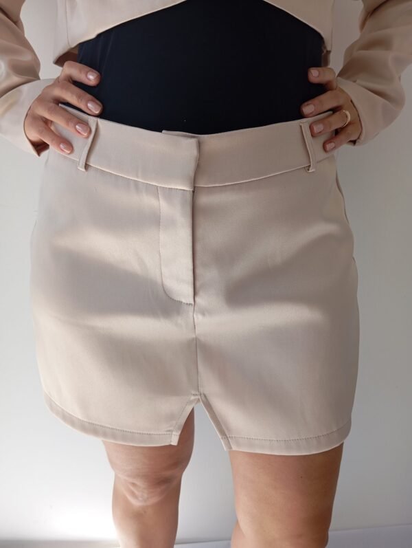 MOLDE SHORTS SAIA P-M-G-GG